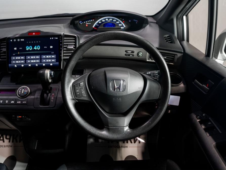 Honda Freed I Рестайлинг Чита  - изображение 8