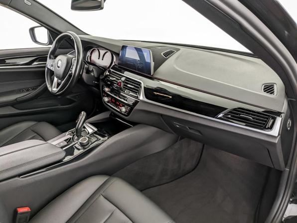 BMW 5 серии VII (G30/G31/G38) с пробегом 2020 года, цена 3 350 000 рублей, 119218 км, седан, Автокод Объявления