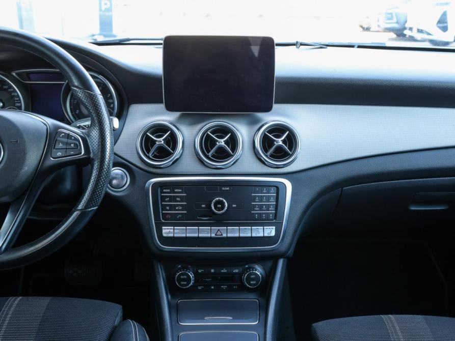Mercedes-Benz GLA I (X156) Рестайлинг Москва  - изображение 16