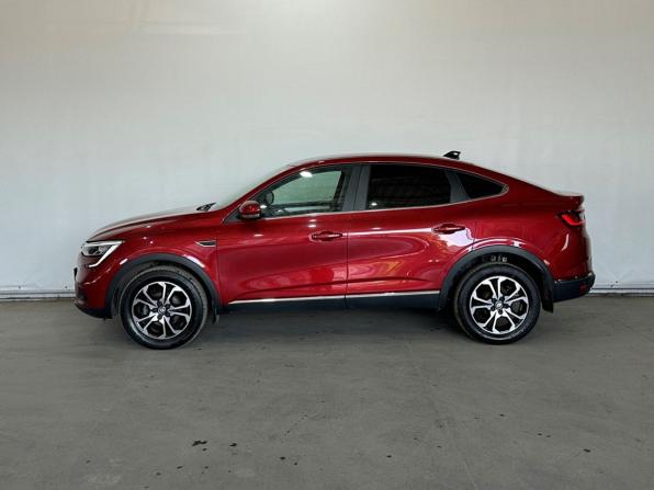 Renault Arkana I с пробегом 2021 года, цена 1 782 000 рублей, 44469 км, внедорожник, Автокод Объявления