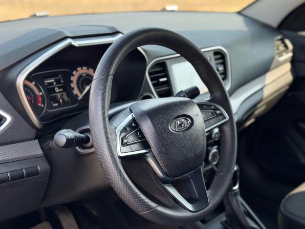 Lada (ВАЗ) Vesta I Рестайлинг (NG) с пробегом 2024 года, цена 1 320 000 рублей, 60000 км, седан, Автокод Объявления