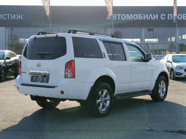 Nissan Pathfinder III Рестайлинг с пробегом 2013 года, цена 1 759 000 рублей, 175000 км, внедорожник, Автокод Объявления