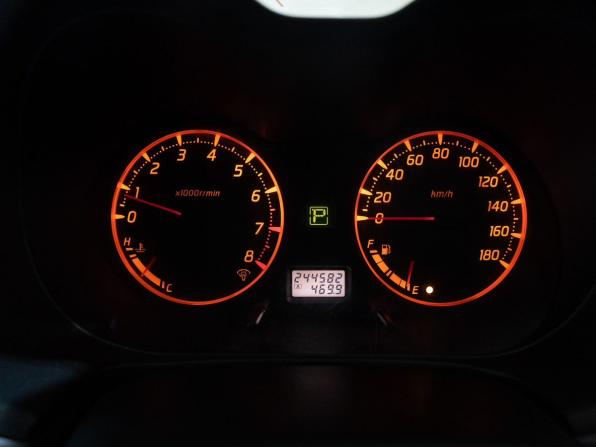 Nissan Avenir II (W11) с пробегом 2000 года, цена 475 000 рублей, 244590 км, универсал, Автокод Объявления