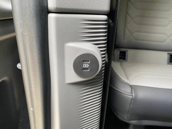 Volkswagen Caravelle T7 с пробегом 2025 года, цена 10 450 000 рублей, 2100 км, минивэн, Автокод Объявления