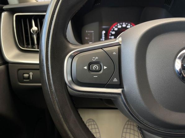 Volvo XC60 II с пробегом 2020 года, цена 4 097 000 рублей, 61251 км, внедорожник, Автокод Объявления