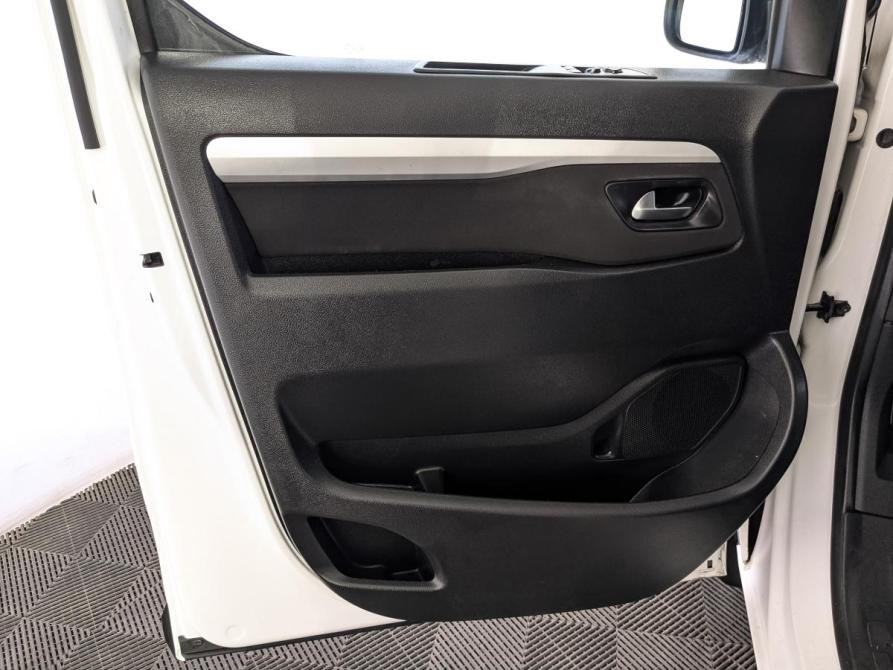 Opel Zafira Life I Москва  - изображение 19
