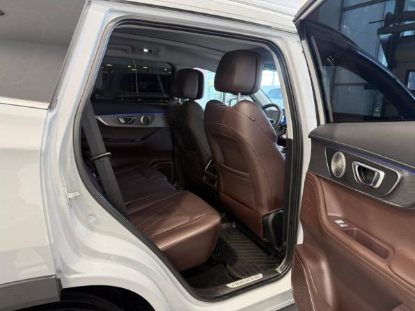 Chery Tiggo 8 Pro Max I Рестайлинг с пробегом 2023 года, цена 2 300 000 рублей, 60935 км, внедорожник, Автокод Объявления
