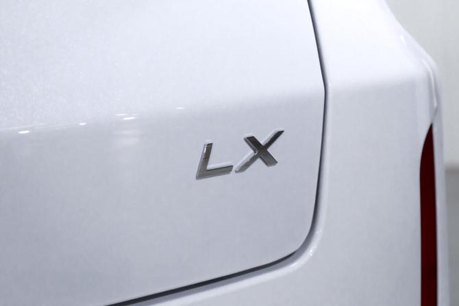 Exeed LX I Рестайлинг 2 с пробегом 2024 года, цена 2 350 000 рублей, 5301 км, внедорожник, Автокод Объявления