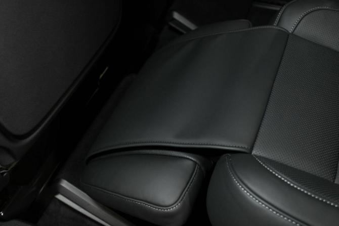 Новый Mercedes-Benz V-Класс III (W447) Рестайлинг 2 2026 года, цена 14 723 000 рублей, минивэн, Автокод Объявления