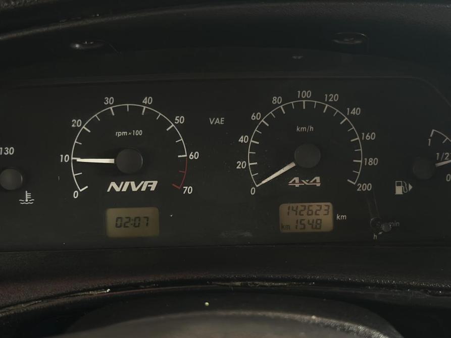 Chevrolet Niva I Рестайлинг Москва  - изображение 11