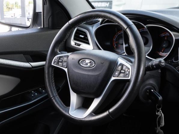 Lada (ВАЗ) Vesta I с пробегом 2020 года, цена 1 129 000 рублей, 60991 км, универсал, Автокод Объявления