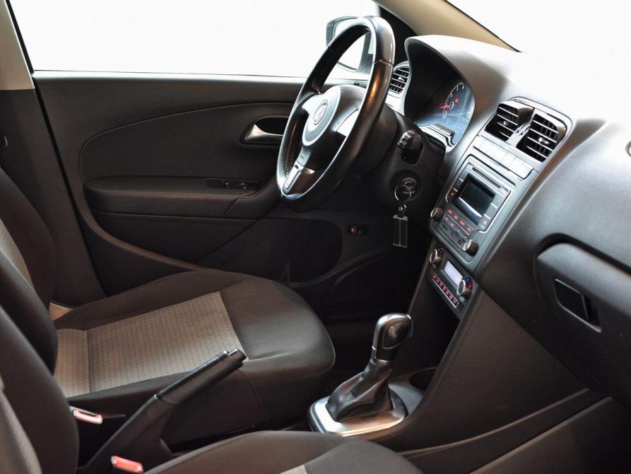 Volkswagen Polo V Рестайлинг Каменск-Уральский  - изображение 8