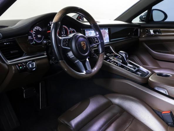 Porsche Panamera II с пробегом 2017 года, цена 5 990 000 рублей, 149273 км, лифтбек, Автокод Объявления
