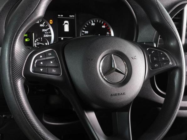 Mercedes-Benz Vito III (W447) с пробегом 2018 года, цена 3 499 000 рублей, 169961 км, минивэн, Автокод Объявления