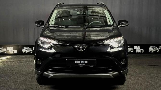Toyota RAV4 IV (XA40) Рестайлинг с пробегом 2017 года, цена 2 230 000 рублей, 127516 км, внедорожник, Автокод Объявления