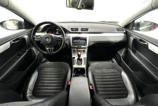 Volkswagen Passat B7 с пробегом 2011 года, цена 1 350 000 рублей, 102734 км, седан, Автокод Объявления