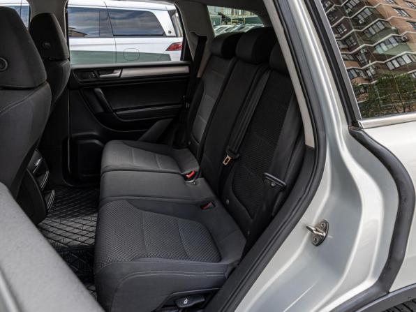 Volkswagen Touareg II с пробегом 2012 года, цена 1 860 000 рублей, 254571 км, внедорожник, Автокод Объявления