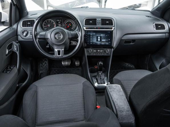 Volkswagen Polo V с пробегом 2012 года, цена 799 000 рублей, 175979 км, хэтчбек, Автокод Объявления