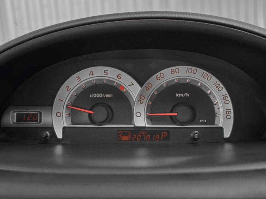 Toyota Sienta I Рестайлинг 2 Екатеринбург  - изображение 14