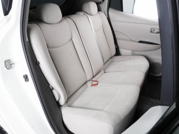 Nissan Leaf I (ZE0/AZE0) с пробегом 2012 года, цена 564 000 рублей, 75785 км, хэтчбек, Автокод Объявления