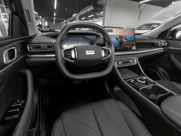 Geely Galaxy Starshine 6 с пробегом 2025 года, цена 2 650 000 рублей, 14 км, седан, Автокод Объявления