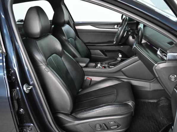 Kia K5 III с пробегом 2021 года, цена 2 790 000 рублей, 142322 км, седан, Автокод Объявления
