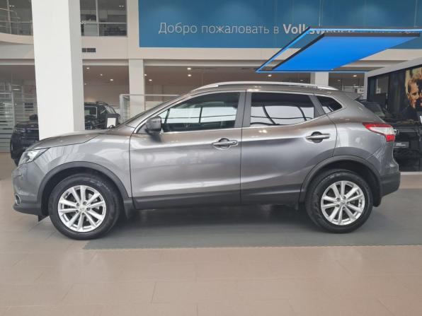 Nissan Qashqai II с пробегом 2017 года, цена 1 838 000 рублей, 45249 км, внедорожник, Автокод Объявления