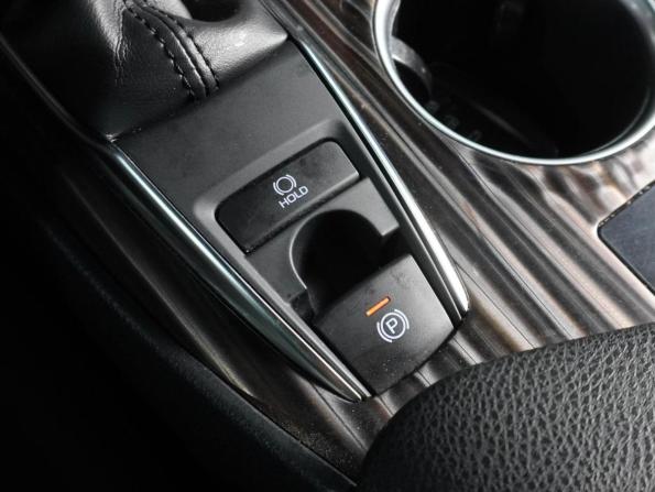 Toyota Camry VIII (XV70) с пробегом 2021 года, цена 3 099 000 рублей, 163651 км, седан, Автокод Объявления