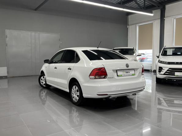 Volkswagen Polo V с пробегом 2014 года, цена 695 000 рублей, 114275 км, седан, Автокод Объявления