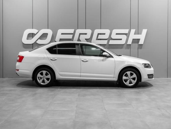 Skoda Octavia III (A7) с пробегом 2017 года, цена 1 600 000 рублей, 151421 км, лифтбек, Автокод Объявления
