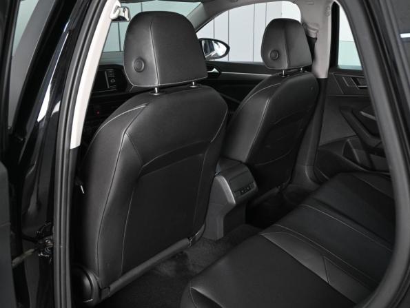 Volkswagen Jetta VII с пробегом 2019 года, цена 2 079 000 рублей, 51003 км, седан, Автокод Объявления