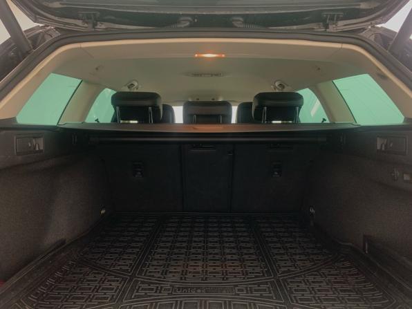 Volkswagen Passat B8 с пробегом 2019 года, цена 2 518 000 рублей, 96255 км, универсал, Автокод Объявления