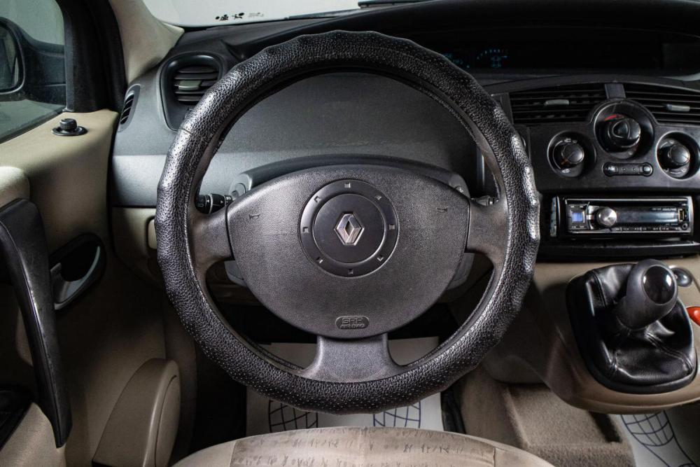 Renault Scenic II Рестайлинг Сургут  - изображение 11
