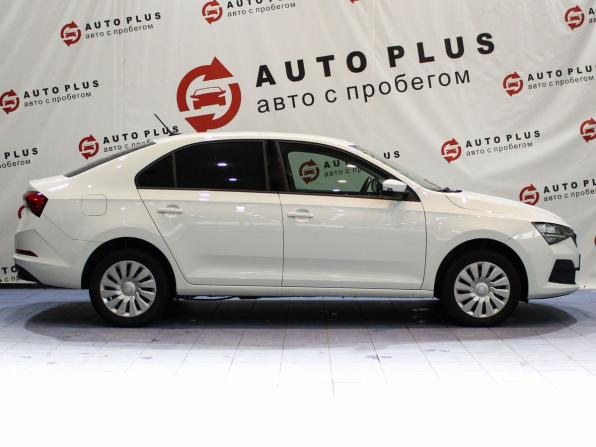 Skoda Rapid II с пробегом 2021 года, цена 1 599 000 рублей, 76734 км, лифтбек, Автокод Объявления
