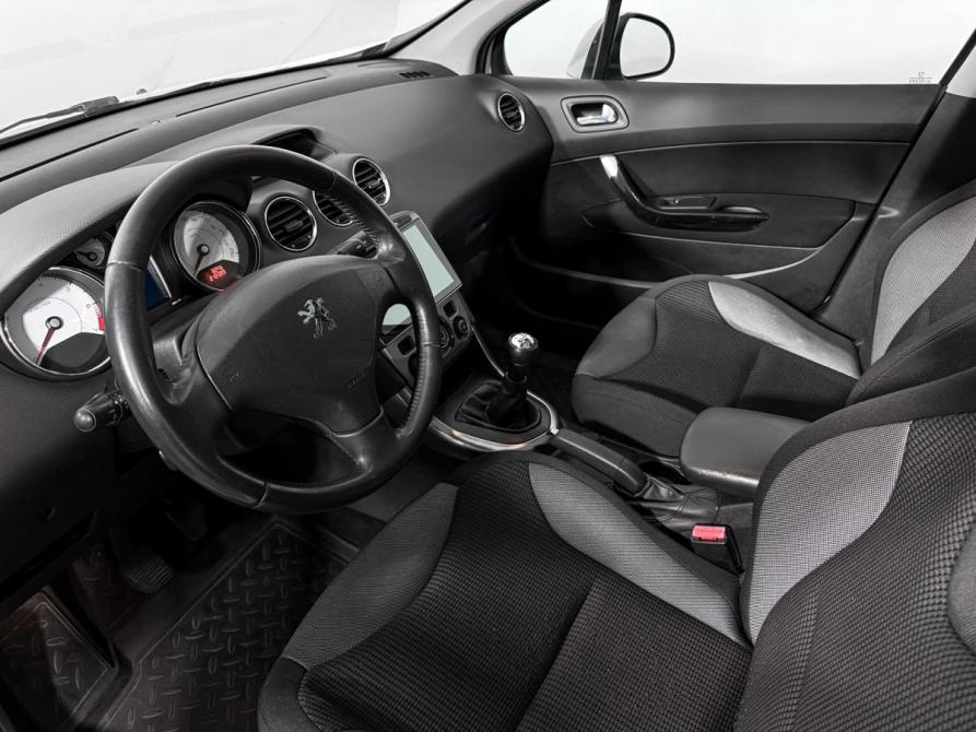 Peugeot 308 I Санкт-Петербург  - изображение 9