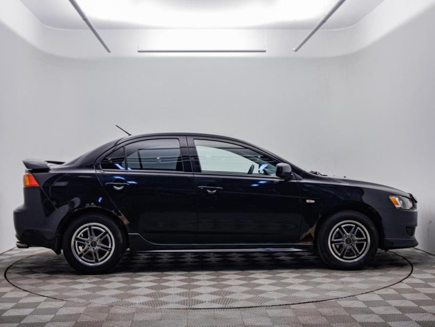 Mitsubishi Lancer X Москва  - изображение 7