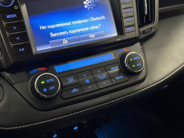 Toyota RAV4 IV (XA40) Рестайлинг с пробегом 2017 года, цена 2 177 000 рублей, 114011 км, внедорожник, Автокод Объявления