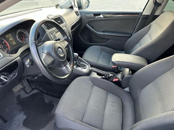 Volkswagen Jetta VI с пробегом 2012 года, цена 1 090 000 рублей, 133211 км, седан, Автокод Объявления
