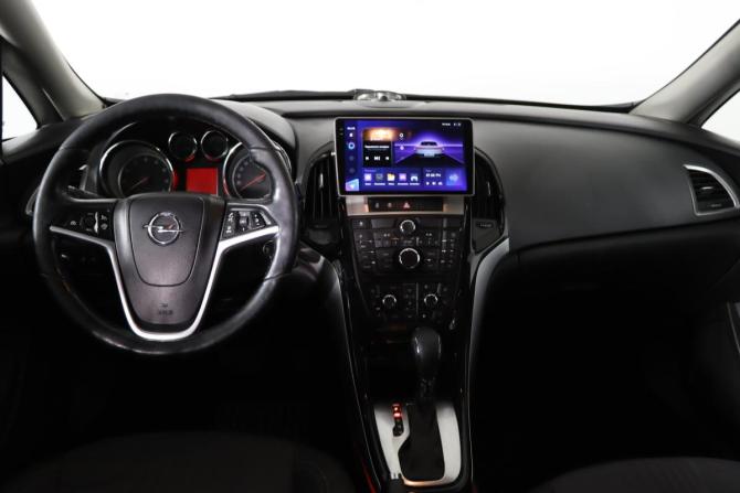 Opel Astra J Рестайлинг с пробегом 2014 года, цена 869 990 рублей, 169882 км, хэтчбек, Автокод Объявления