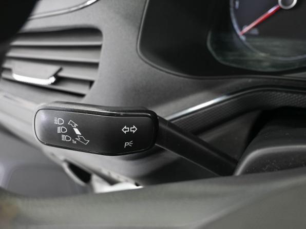 Volkswagen Polo VI с пробегом 2021 года, цена 1 499 900 рублей, 90000 км, лифтбек, Автокод Объявления