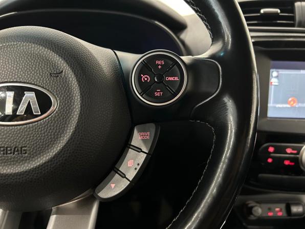 Kia Soul II Рестайлинг с пробегом 2018 года, цена 1 519 000 рублей, 85191 км, хэтчбек, Автокод Объявления