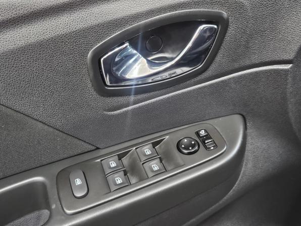Renault Kaptur I с пробегом 2019 года, цена 1 389 000 рублей, 114146 км, внедорожник, Автокод Объявления