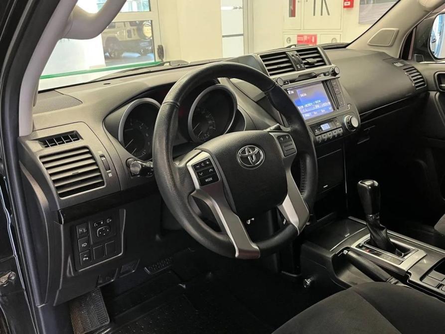Toyota Land Cruiser Prado 150 Series Рестайлинг 1 Челябинск  - изображение 12