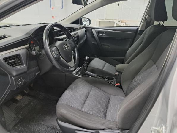 Toyota Corolla XI (E160 E170 E180) с пробегом 2014 года, цена 1 419 000 рублей, 70078 км, седан, Автокод Объявления
