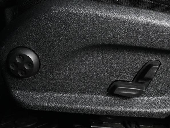 Mercedes-Benz E-Класс V (W213 S213 C238) с пробегом 2018 года, цена 3 190 000 рублей, 150101 км, седан, Автокод Объявления