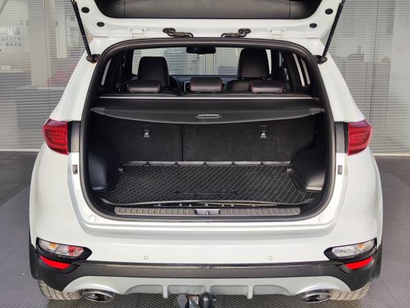 Kia Sportage IV Рестайлинг с пробегом 2019 года, цена 2 550 000 рублей, 131062 км, внедорожник, Автокод Объявления