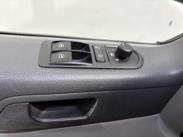 Volkswagen Caravelle T5 Рестайлинг с пробегом 2010 года, цена 1 191 000 рублей, 247840 км, минивэн, Автокод Объявления