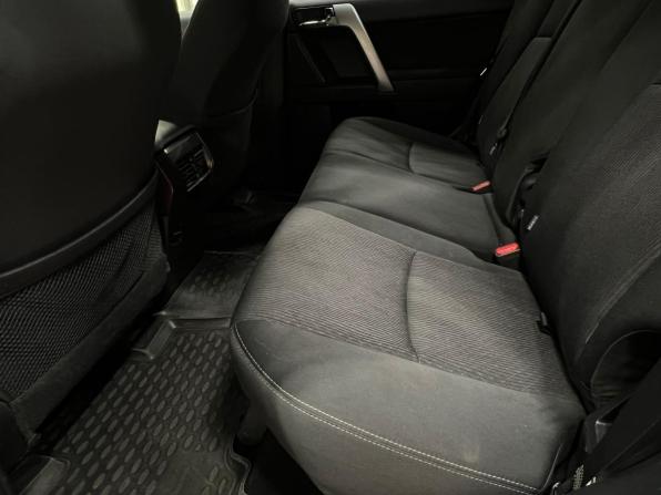 Toyota Land Cruiser Prado 150 Series Рестайлинг 1 с пробегом 2015 года, цена 3 350 000 рублей, 189000 км, внедорожник, Автокод Объявления