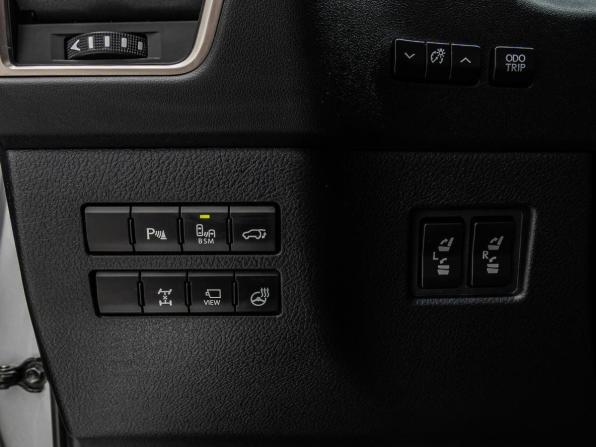 Lexus NX I с пробегом 2015 года, цена 2 290 000 рублей, 218196 км, внедорожник, Автокод Объявления