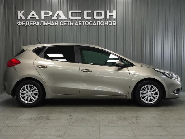 Kia Ceed II с пробегом 2013 года, цена 967 000 рублей, 131638 км, хэтчбек, Автокод Объявления